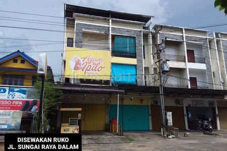 Disewakan Ruko di Jalan Sungai Raya Dalam, Kubu Raya, Kalimantan Barat
