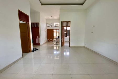 Disewakan Rumah Kavling DKI Meruya, Jakarta Barat