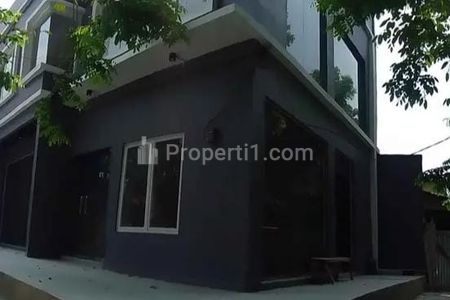 Jual Ruko Modern dan Brand New di Haji Saaba, Meruya Selatan, Kembangan, Jakarta Barat