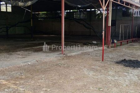 Jual Gudang Bekas Lapangan Futsal di Haji Mair, Pinang, Kota Tangerang