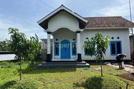 Jual Rumah Siap Huni di Tepi Jalan Raya Kerjo, Karanganyar, Jawa Tengah