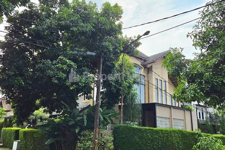 Dijual Rumah Nyaman Semi Furnished di Setiabudi Regency Bandung
