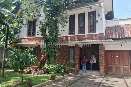 Jual Rumah Bagus Mewah SHM Jalan Kemang Mampang Jakarta Selatan