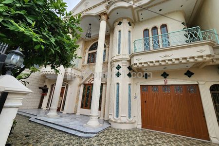 Rumah Dijual di Taman Ratu Jakarta Barat