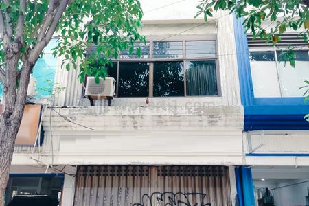 Ruko Disewakan Raya Embong Malang Tegalsari Surabaya Pusat