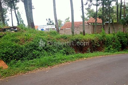 Jual Tanah 2755 m2 SHM Lebar Muka 20 Meter View Kota Bandung Cocok untuk Rumah Villa Guest House Resto Cafe di Kawasan Dago