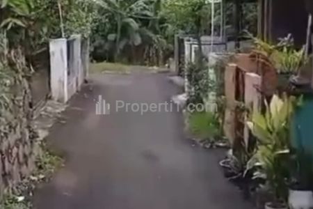 Jual Rumah Induk Bonus Kontrakan Strategis di Depok