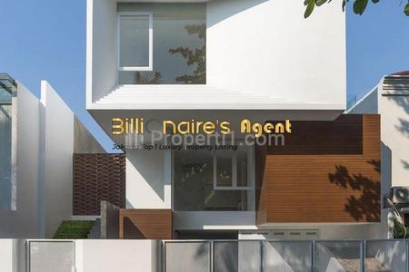 Dijual Rumah 3 Lantai 4 Kamar Tidur Ada Lift di Jl. Niaga Hijau, Pondok Indah, Jakarta Selatan