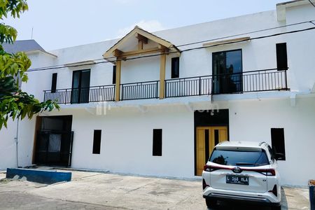 Rumah Dijual di Ketintang Gayungan Surabaya Selatan, Cocok untuk Usaha Kost