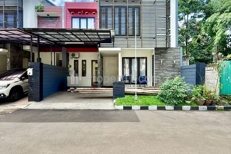 Jual Rumah di Dalam Townhouse Pondok Labu, Jakarta Selatan - 4+1 Kamar Tidur Full Furnished
