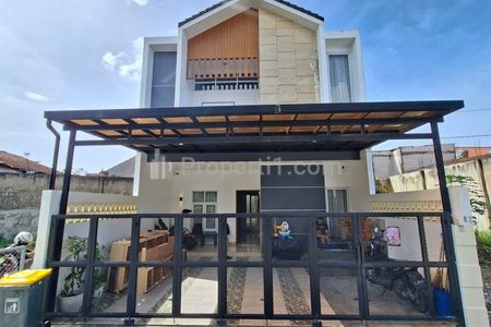 Rumah Dijual di Suryalaya Lengkong Dekat Tol Buahbatu Bandung