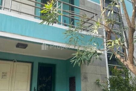 Jual Rumah 4+2 Kamar Tidur di Taman Aries Kembangan Jakarta barat