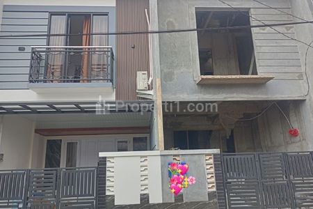 Dijual Rumah Minimalis 2 Lantai di Perumnas Beji Depok Utara