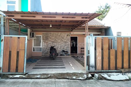 Jual Rumah Minimalis 2 Kamar Tidur 2 Kamar Mandi Carport Eksterior Interior Terawat Lingkungan Nyaman dan Aman di Margahayu Permai Kopo Bandung