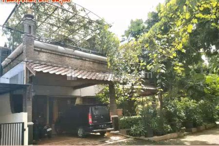 Dijual Rumah Antik dan Full Kayu Jati di Jatibening Kota Bekasi