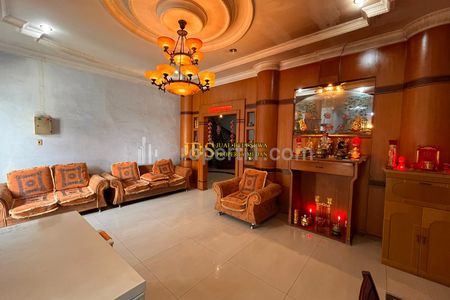 Jual Rumah Siap Huni Furnished di Komplek Cemara Hijau Jalan Metal - Medan