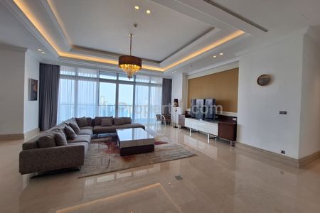 Disewakan Apartemen Raffles Residences 4BR Furnished