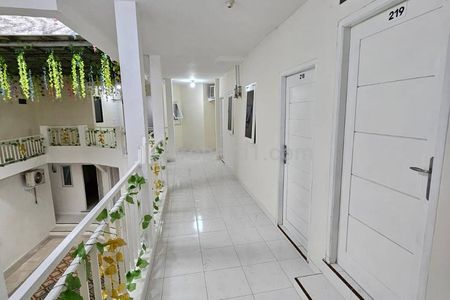 Dijual Kost Baru 43 Kamar, Autopilot Penuh Karena Dikelola Langsung Oleh Rukita, Lokasi di Jelupang, Tangerang Selatan