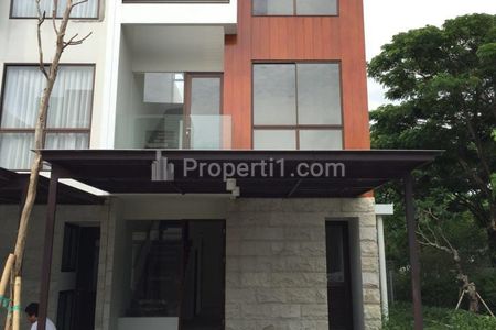 Dijual Rumah Hook Graha Natura Cluster Garden Ville Dekat G Walk Citraland, Sekolah Margie, Sekolah Cambridge, Pakuwon Mall, PTC Surabaya