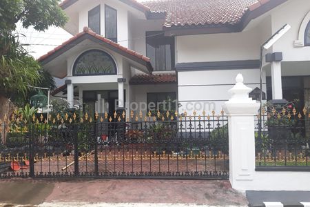 Jual Rumah Mewah Hook 2 Lantai di Kopo Permai Bandung