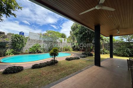 Dijual Rumah 2 Lantai di Jl. Benda, Cilandak Timur, Jakarta Selatan