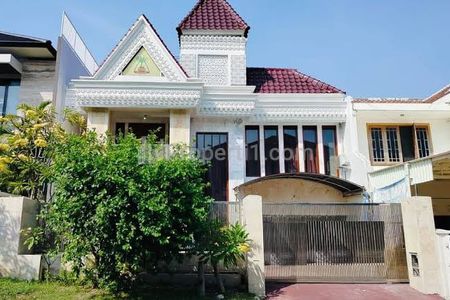 Dijual Rumah 2 Lantai di Pakuwon Indah, Surabaya Barat