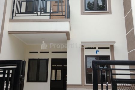 Dijual Rumah Baru Modern 2 Lantai dengan Taman Belakang di Sayap Turangga – Buah Batu Bandung