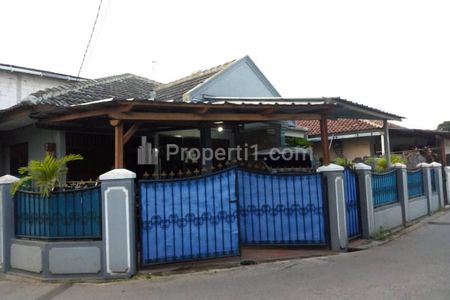 Jual Rumah Bonus Kontrakan Strategis Dekat Stasiun Depok Baru