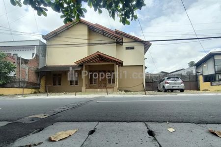 Jual Tanah Super Strategis Bonus Bangunan Pinggir Jalan Lempongsari Palagan Km 6 Yogyakarta Dekat HYATT, UGM, JCM