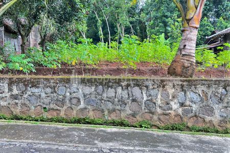 Dijual Tanah Datar 600m²  Cocok Dibangun Rumah Tinggal di Mojogedang, Karanganyar