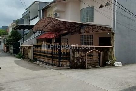 Dijual Rumah Hoek 2 Lantai di BCS Kelapa Gading Jakarta Utara dengan Luas Tanah 165 m²