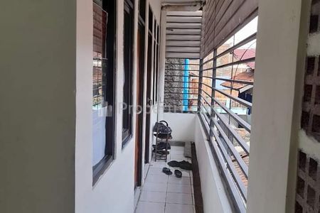 Dijual Rumah Kost Masuk Gang Cikutra Dekat Univ Widyatama Bandung
