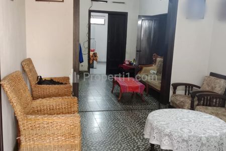 Dijual Rumah Strategis di Pamoyanan Bandung