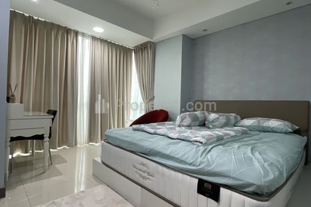 Jual Apartemen Kemang Village – Cosmopolitan Tower | 2BR Furnished + Balkon | High Floor