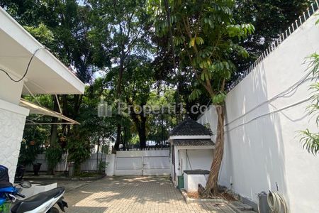 Sewa Rumah Ukuran 600 m² di Menteng, Jakarta Pusat