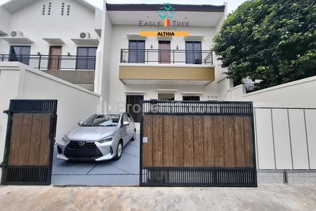 Dijual Rumah 2 Lantai Bangunan Baru di Bintaro Jakarta Selatan