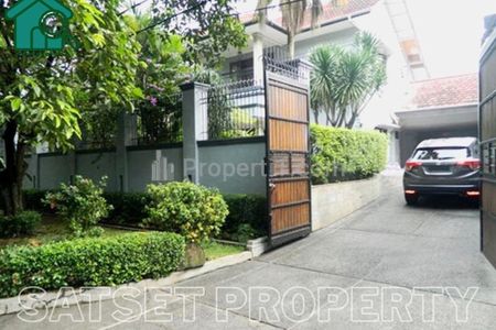 Disewakan Rumah di Darmawangsa Kebayoran Baru Jakarta Selatan SSP183