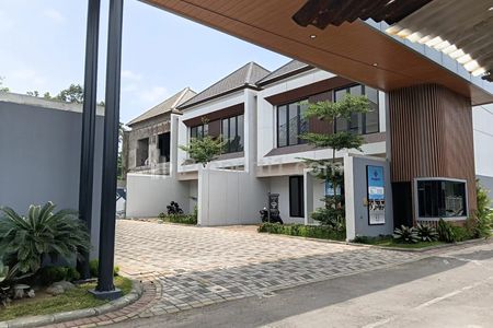 Dijual Rumah Mewah 2 Lantai Siap Huni Dekat Kampus UGM Sleman Yogyakarta