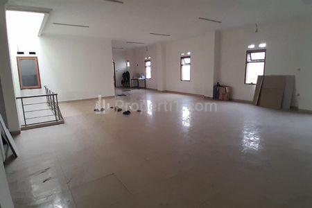 Disewakan Ruko Bagus Strategis Pasirkoja Bandung