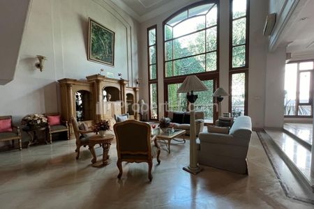 Dijual Rumah di Kompleks Ukuran 549 m² di Sunter Danau Agung Jakarta Utara 