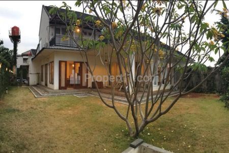 Dijual Rumah Townhouse Exclusive di Ciracas Jakarta Timur - Lokasi Strategis, Perumahan dengan Sistem Keamanan Security