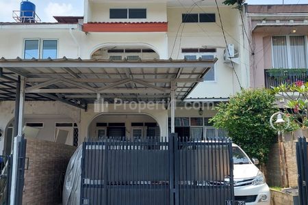 Dijual Rumah Lokasi Strategis Dekat Sekolah BPK Penabur di Cinere