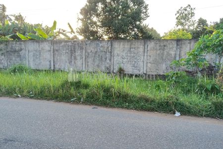 Dijual Tanah di Jalan Perdamain, Kubu Raya, Kalimantan Barat - Lokasi Ramai, Dekat Gedung Badminton dan Perumahan