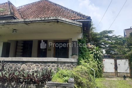 Jual Rumah Heritage Belanda di Sayap Riau Kota Bandung