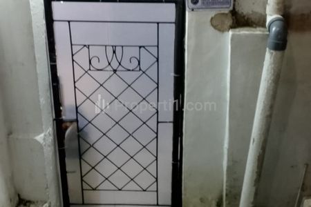 Dijual Murah Rumah Secondary di Wilayah Beji, Depok