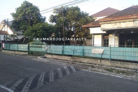 Jual Tanah Strategis Bonus Bangunan Utara Terminal Condongcatur Yogyakarta Dekat Pakuwon, UGM, JIH