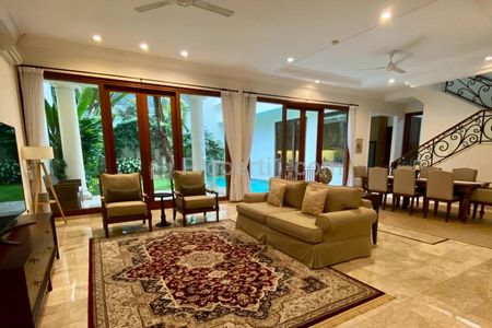 Disewakan Rumah Mewah Private Pool, 5 Bedroom with Furnished - Pondok Indah, Jakarta Selatan