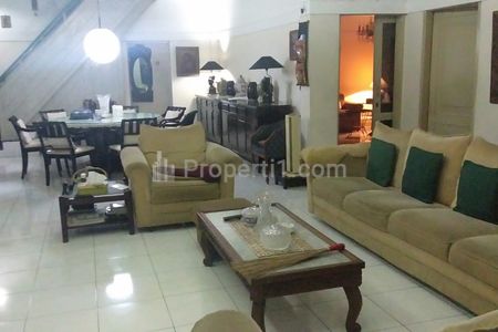 Dijual Rumah Strategis Sayap Buahbatu Bandung