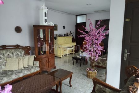 Dijual Rumah Strategis Sayap BKR Bandung