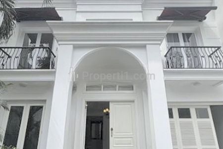Disewakan Rumah di Area Senopati/Selong/Kebayoran Baru Jakarta Selatan SSP333